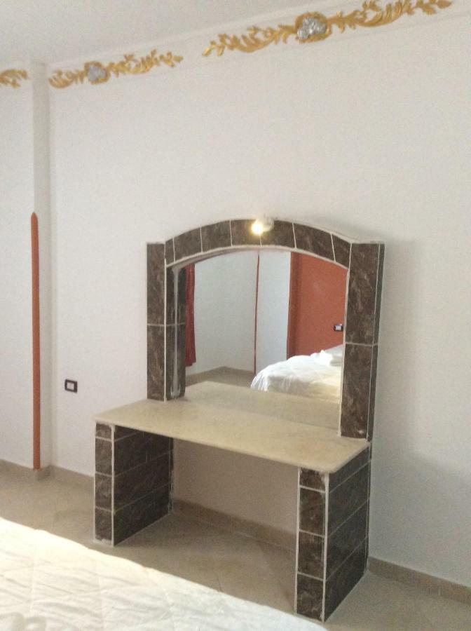 Apartament The Brown House Luksor Zewnętrze zdjęcie